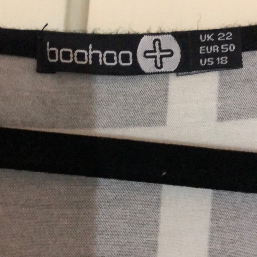 NWOT - Picture 2 of 2